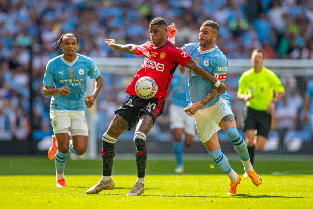 反复施压 反复施压