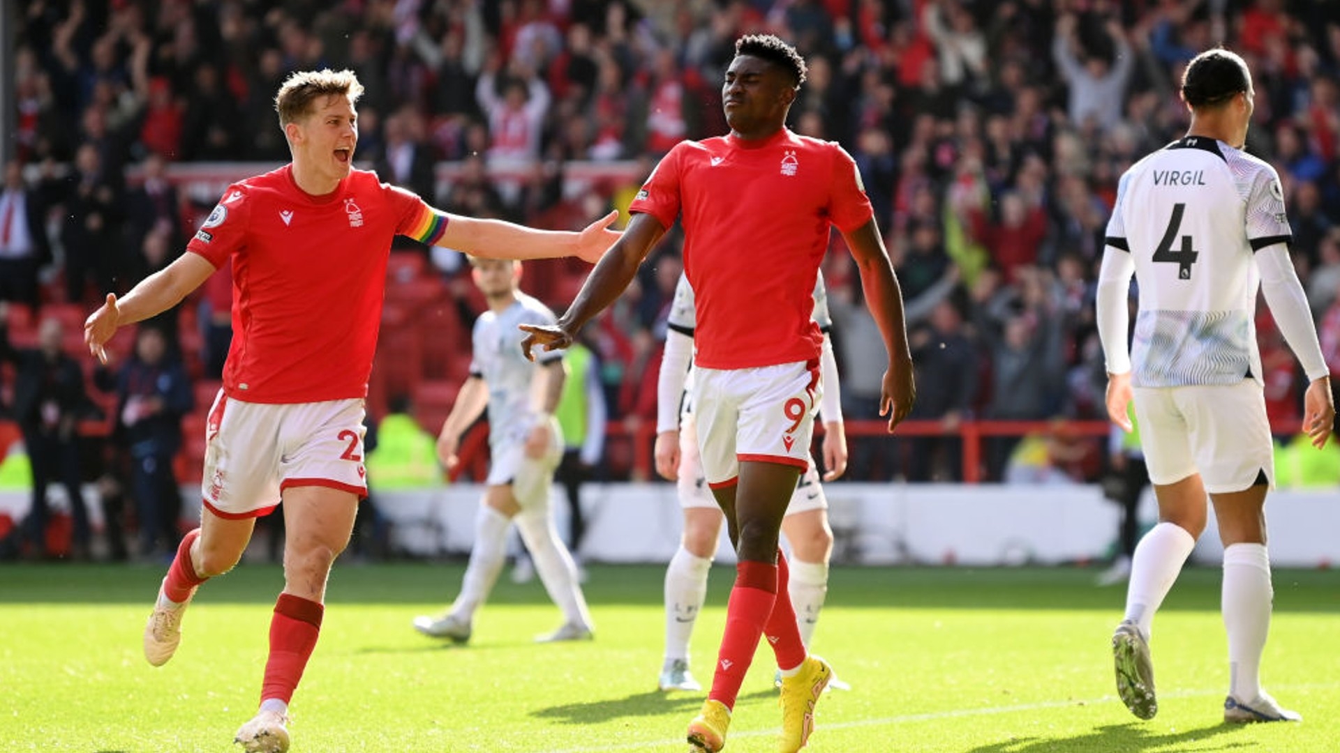 同为公众人 同为公众人